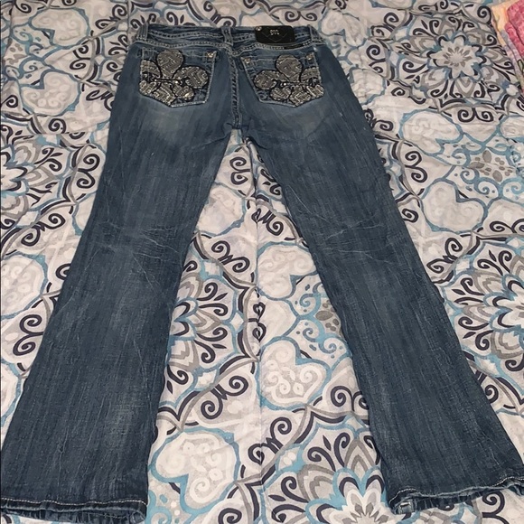 Blue jeans - Picture 3 of 4